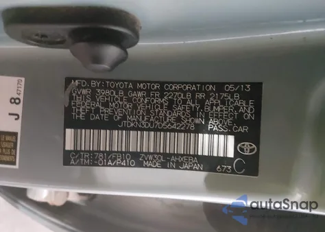 2013 Toyota Prius Three z USA, uszkodzony, nr VIN JTDKN3DU7D5642278